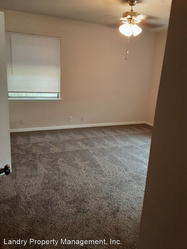 Foto del edificio - 2 br, 2 bath House - 1104 N Douglas