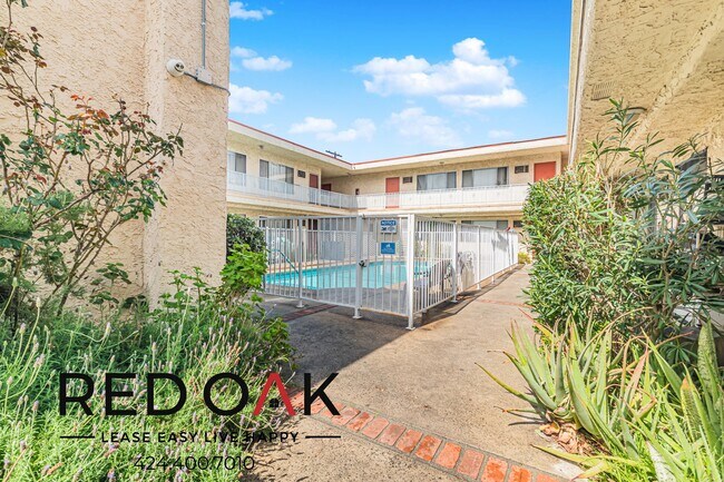 Foto del edificio - 6255 Beck Ave