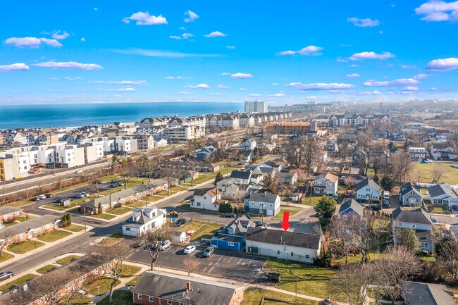 Wow - 113 Sampson Pl
