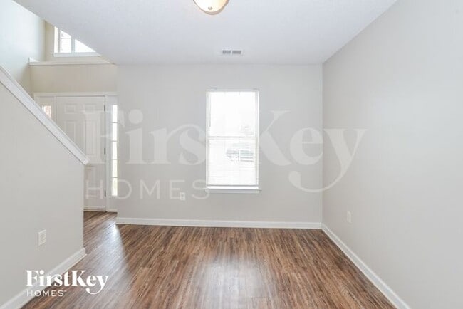 Building Photo - 7701 Belmont Run Cove