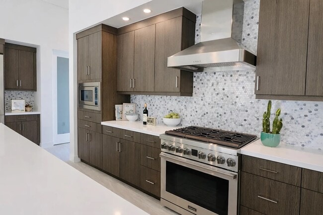 Foto del edificio - 3402 Ambassador Dr