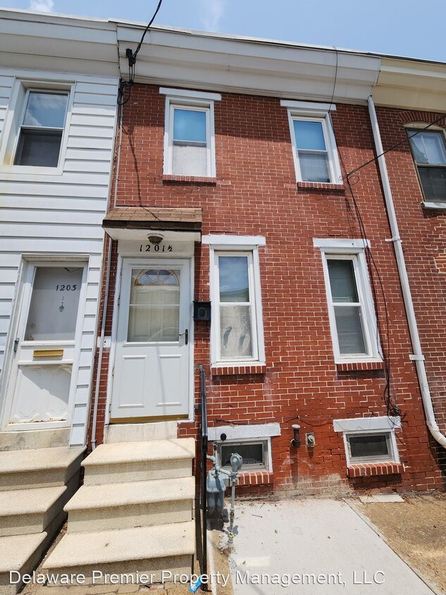 3 Br, 1.5 Bath House - 1201 1 2 Linden Street - House Rental In 