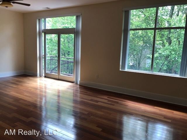 Building Photo - 1 br, 1 bath House - 511 E 34th Street #204