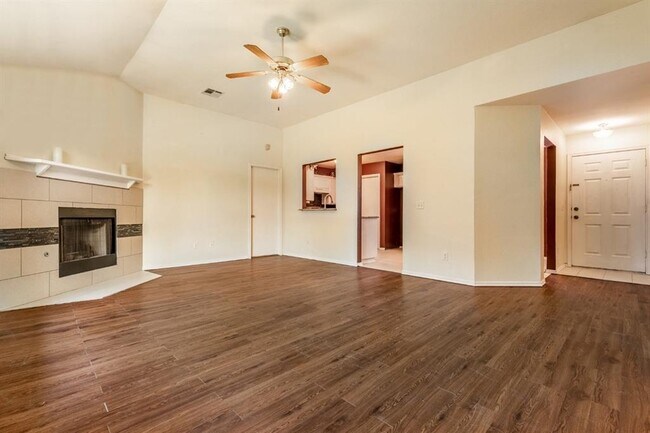 Foto del edificio - 12300 NW 4th St