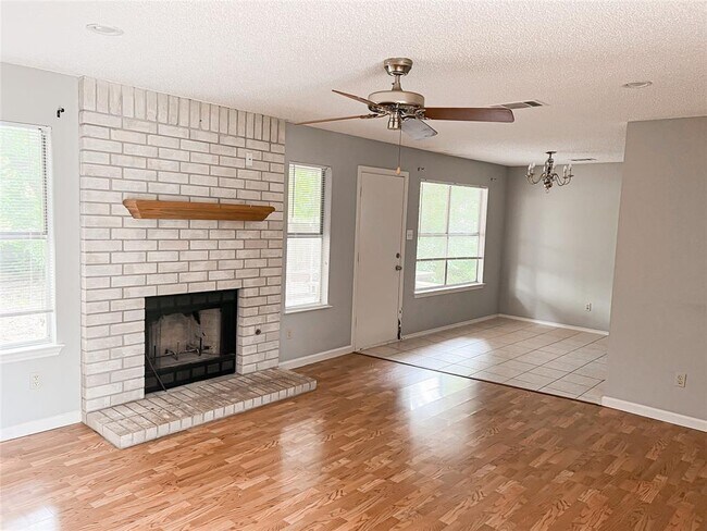 Building Photo - 12909 Marimba Trail