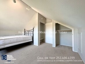 Building Photo - 921 N Alder St