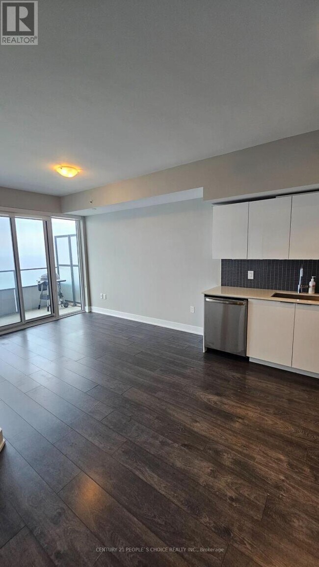 Building Photo - 30-4730 Shore Breeze Dr