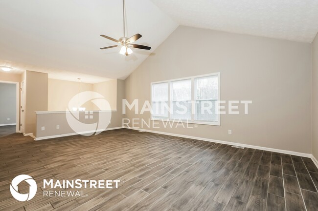 Building Photo - 6686 Cambridge Dr