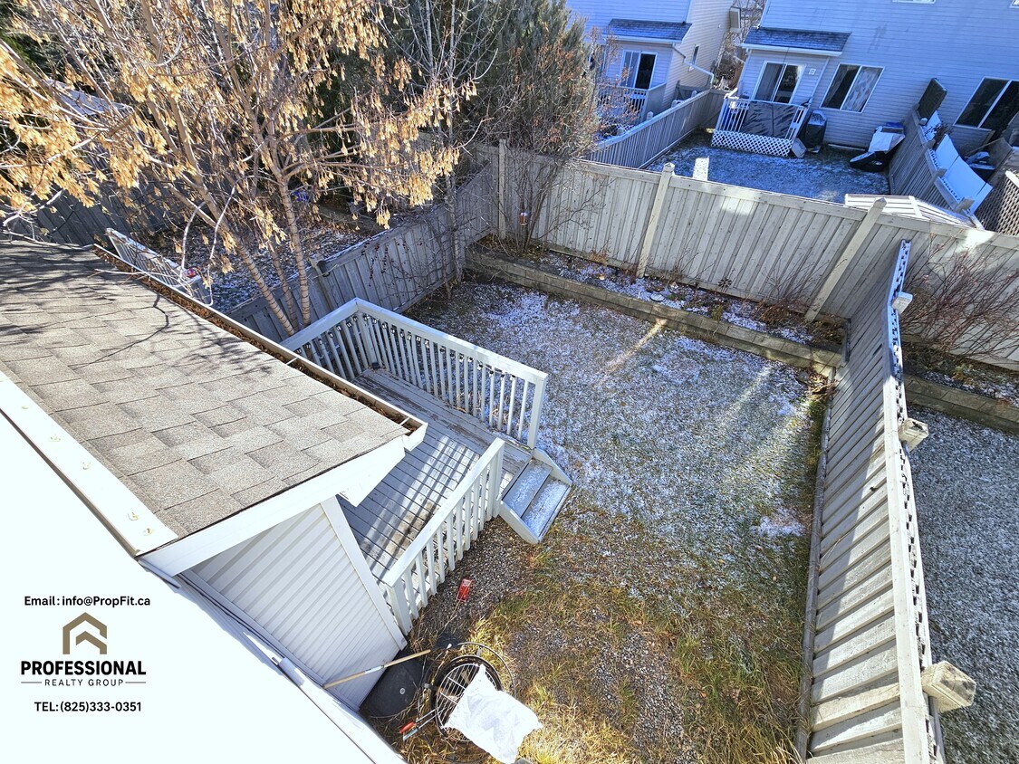 Photo du bâtiment - 287 Macewan Rd SW