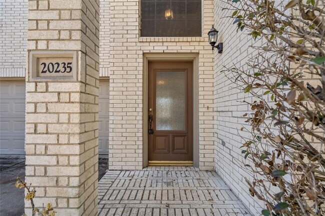 Foto del edificio - 20235 Black Canyon Dr