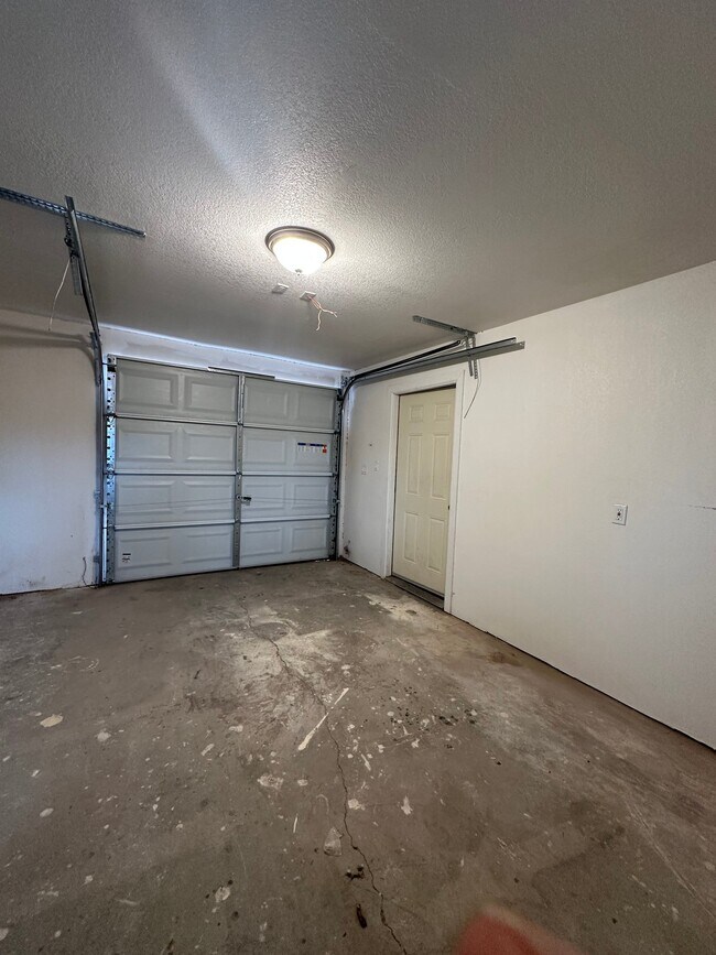 Foto del edificio - 1802 N Cambridge Ave