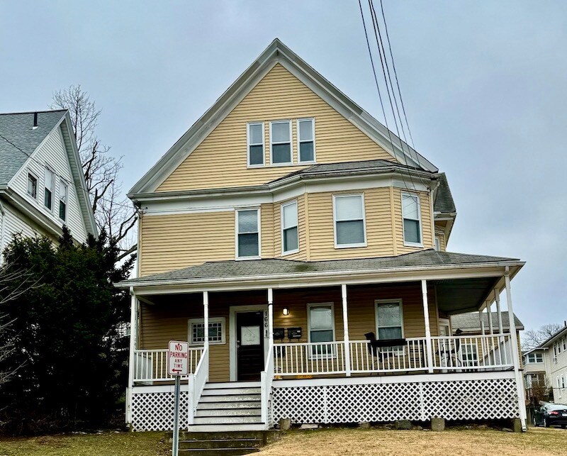 Primary Photo - 166 Kendrick Ave