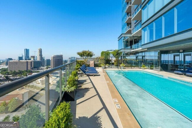 Foto del edificio - 3630 Peachtree Rd NE