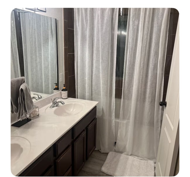 Building Photo - 3229 Muddy Point Ln