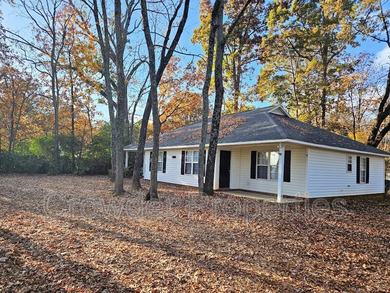 Primary Photo - 1205 Auten Rd