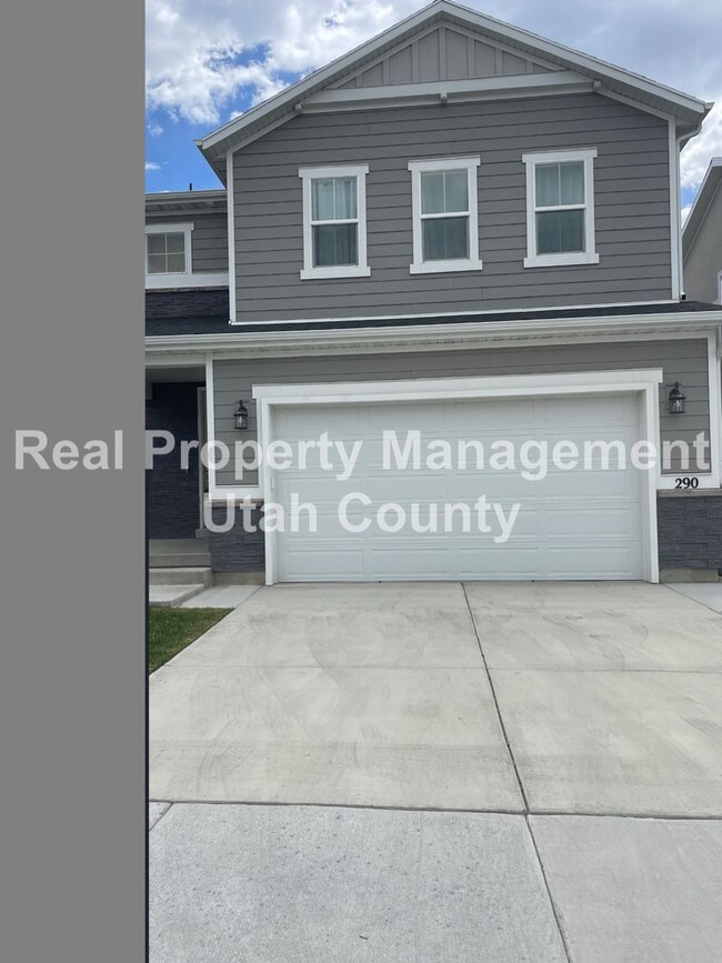 Building Photo - Half off first months rent!! New reduced p...