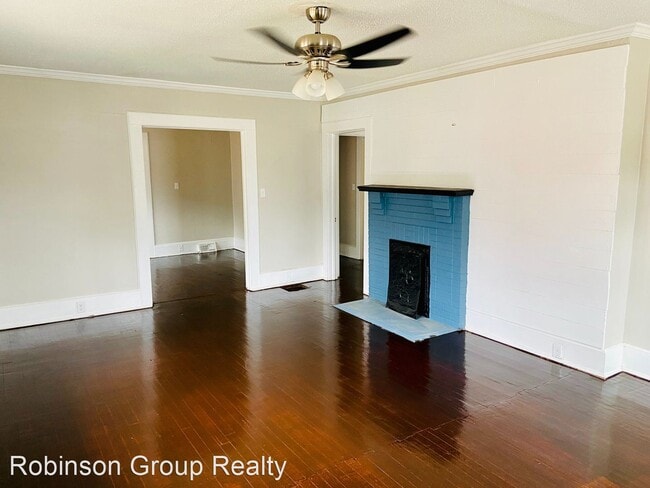 Building Photo - 4 br, 2 bath House - 5018 N. Main St