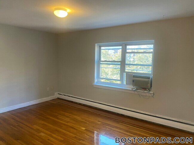 Foto del edificio - 61 Selkirk Rd