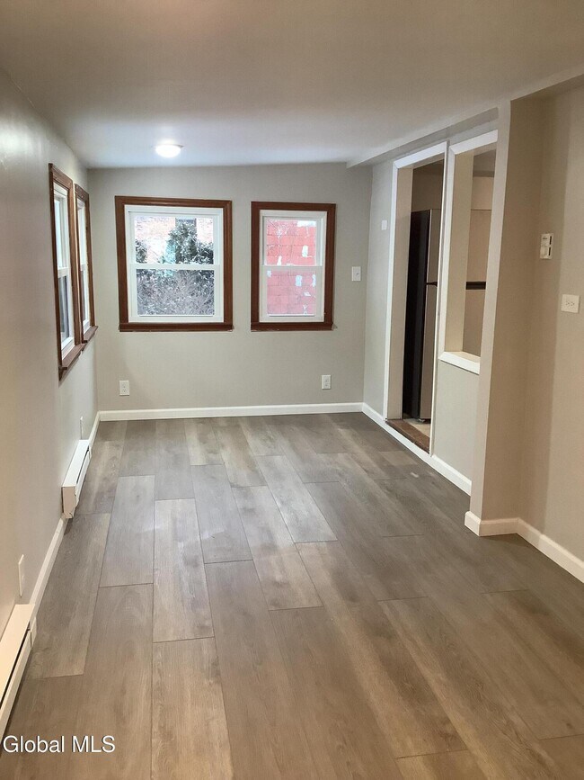 Foto del edificio - 535 Congress St