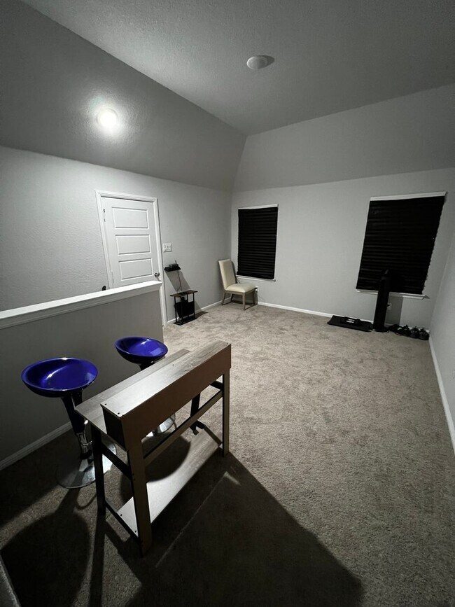 Foto del edificio - 4 Bedroom Single Family Home in Melissa