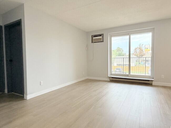 Photo du bâtiment - 1071 McDougall St