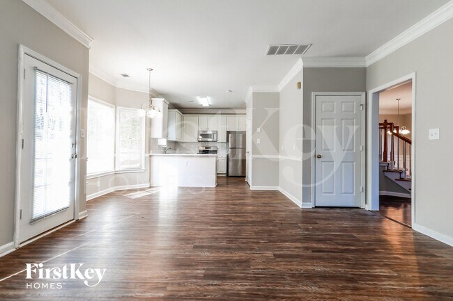 Foto del edificio - 2190 Sugarbirch Dr