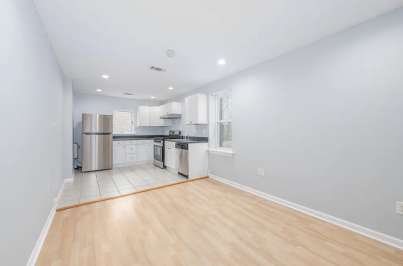 Primary Photo - 1410 W Ritner St