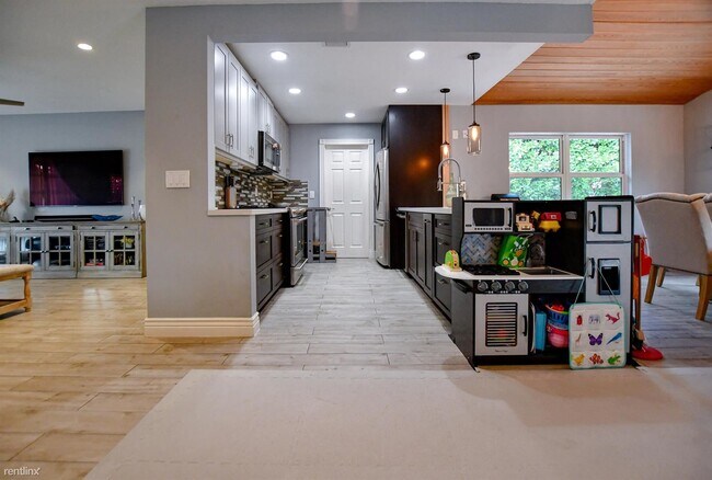 Foto del edificio - 3 br, 2 bath House - 1515 Gallinule Dr