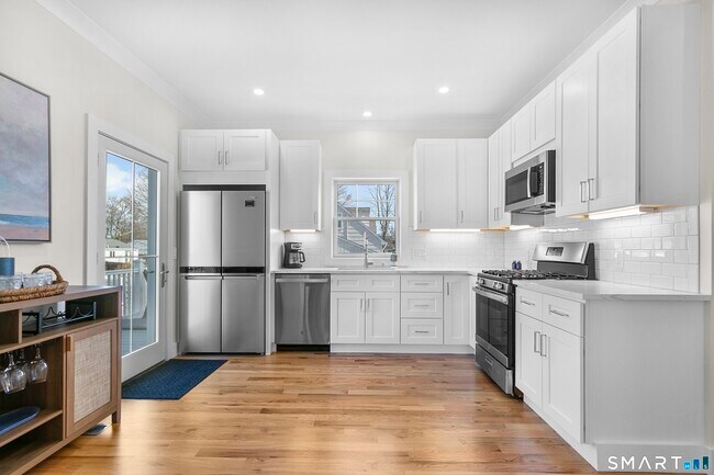 Foto del edificio - 12 Sandy Way