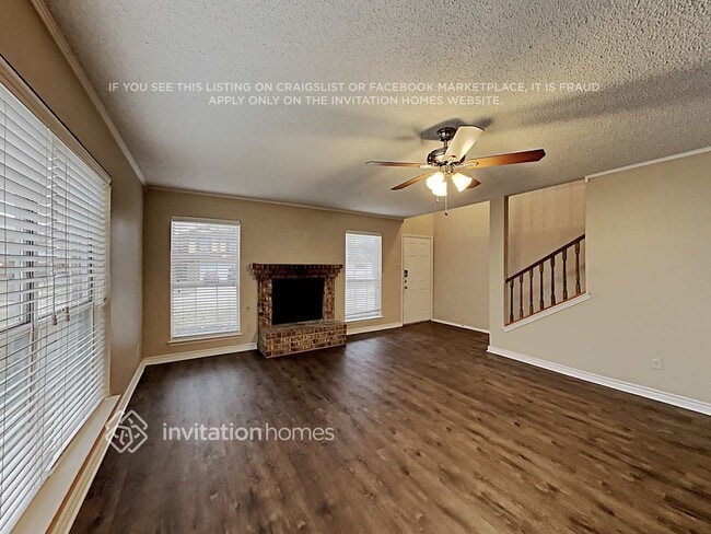 Foto del edificio - 4951 Shady Oak Trail