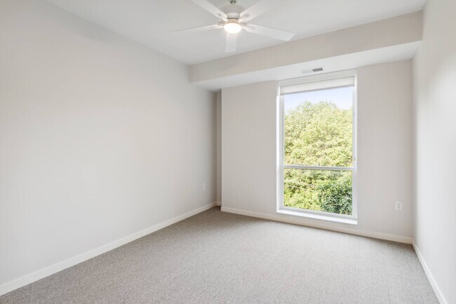 Interior Photo - The Eloise Apartments