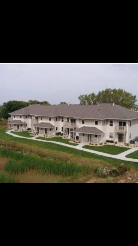 Primary Photo - 2824 N Pleasant View Rd