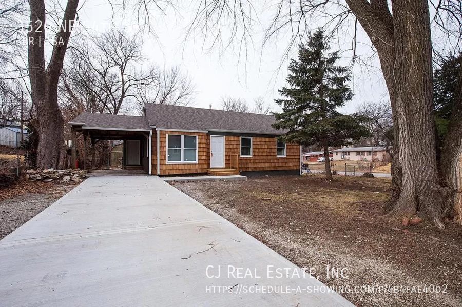 Foto principal - 3520 NE 54th St
