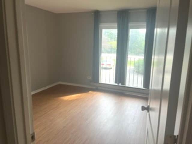 Building Photo - 203 N Waters Edge Dr