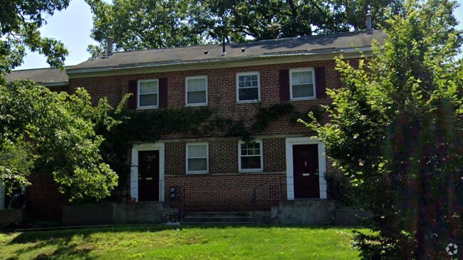 Building Photo - 201 Sherman Rd
