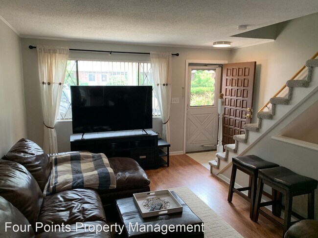 Foto del edificio - 2 br, 1.5 bath House - 87 Farrwood Drive
