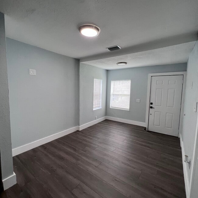 Building Photo - 2987 NW 44th St