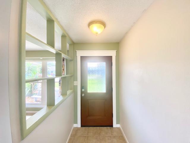 Foto del edificio - 303 Primrose Cir
