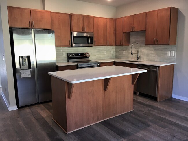 Cocina - 10612 Brothers Ln