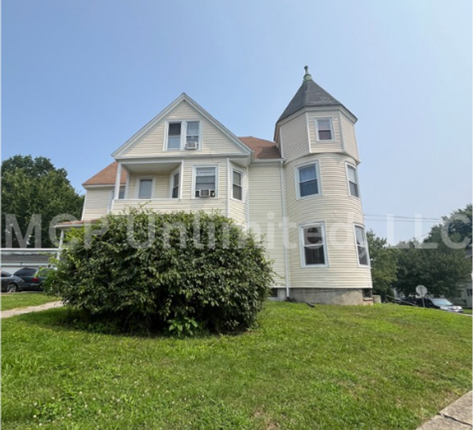 Primary Photo - 75 Brown Ave