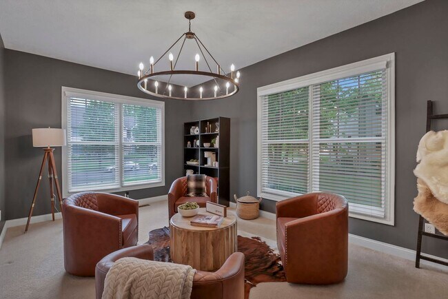 Foto del edificio - 7097 Pleasant Colony Cir
