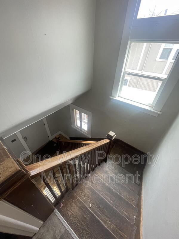Foto del edificio - 1859 10th Ave