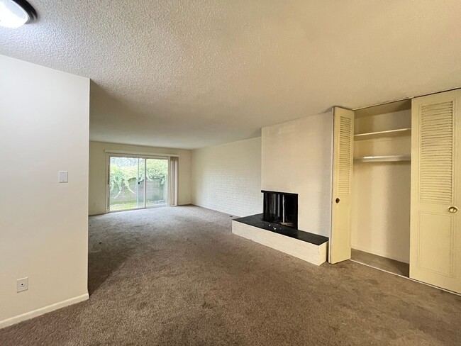 Foto del edificio - 12755-12775 SW 3rd St