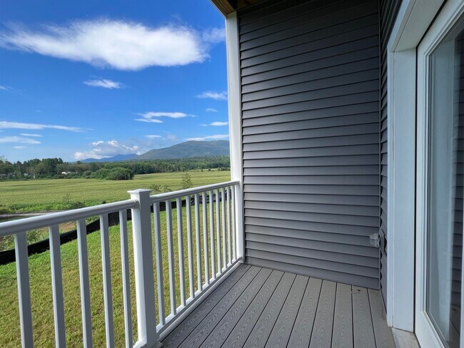 Building Photo - 38 Alpine Place Dr