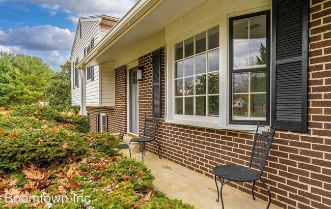 Building Photo - 4 br, 3 bath House - 3129 Pheasant Run Road