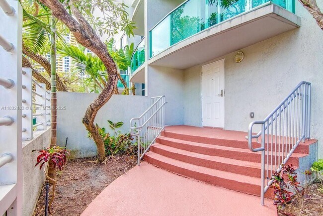 Foto del edificio - 1500 Bay Rd