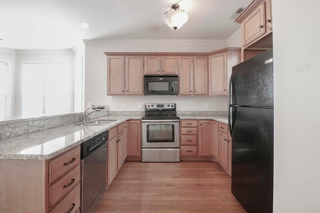 Building Photo - 128 Bogard Ln