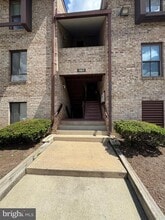 Building Photo - 11611 Stoneview Square