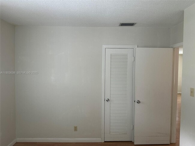 Building Photo - 8308 NW 57th Ct