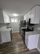 Building Photo - 204 Elizabeth Ave